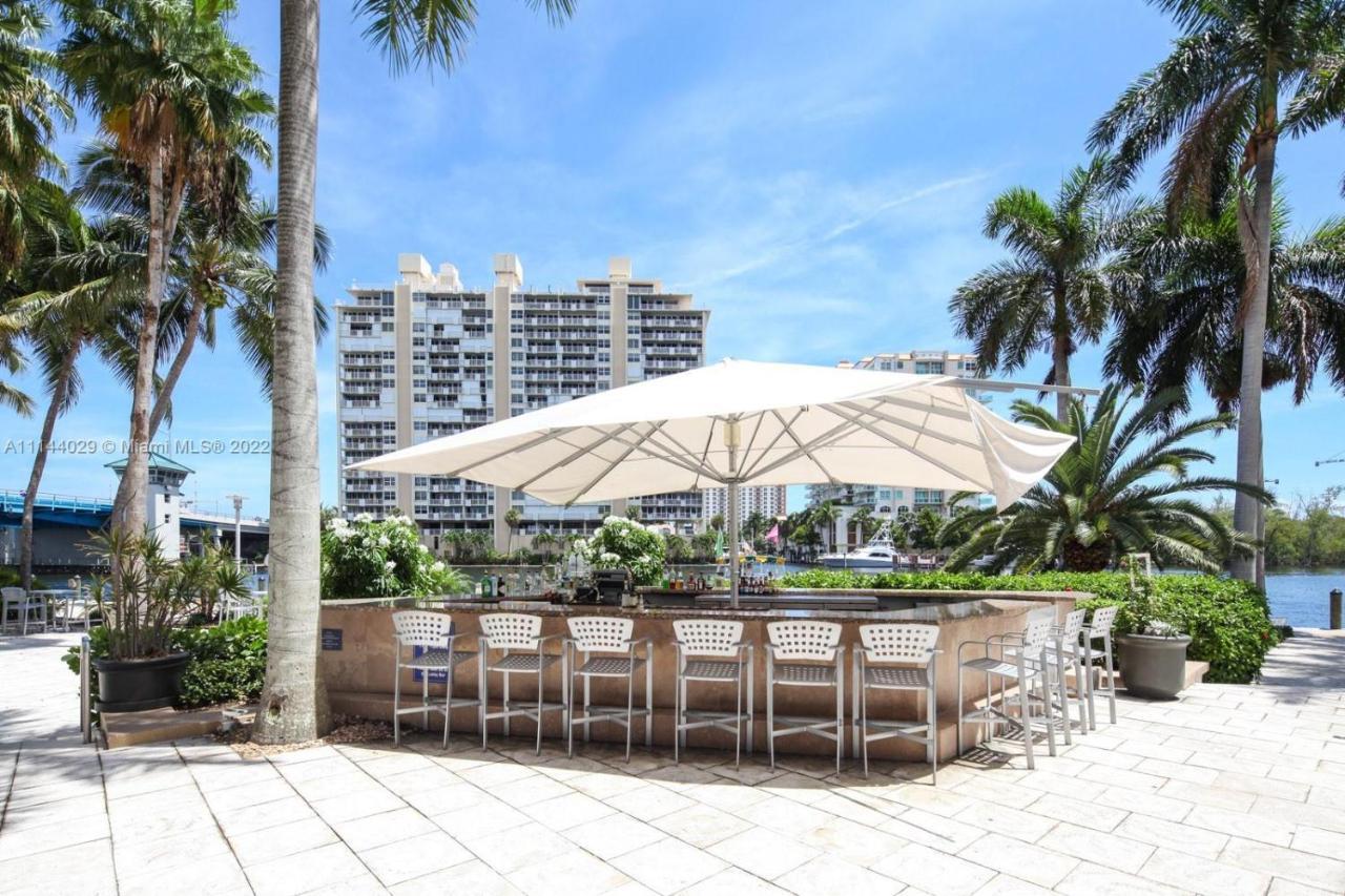Gallery One - A Doubletree Suites By Hilton Hotel Fort Lauderdale Kültér fotó