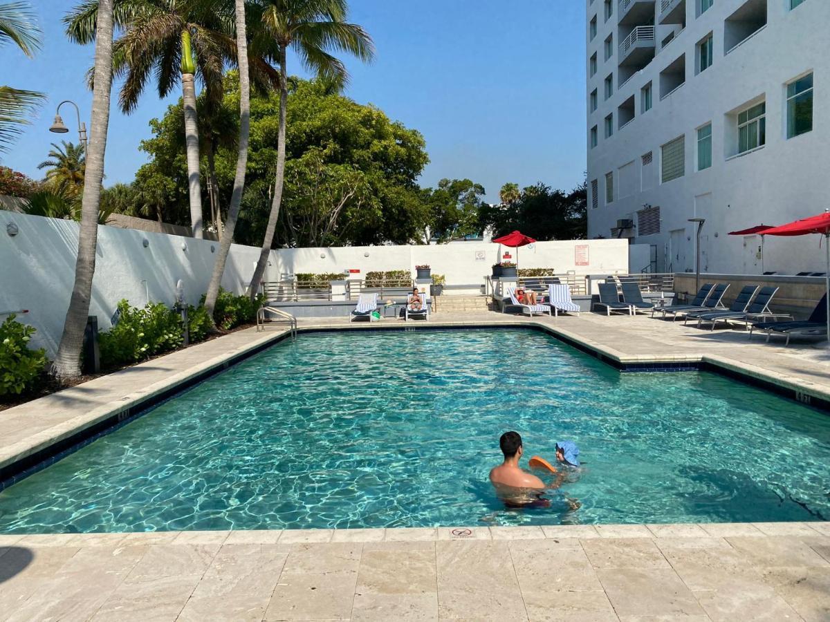 Gallery One - A Doubletree Suites By Hilton Hotel Fort Lauderdale Kültér fotó