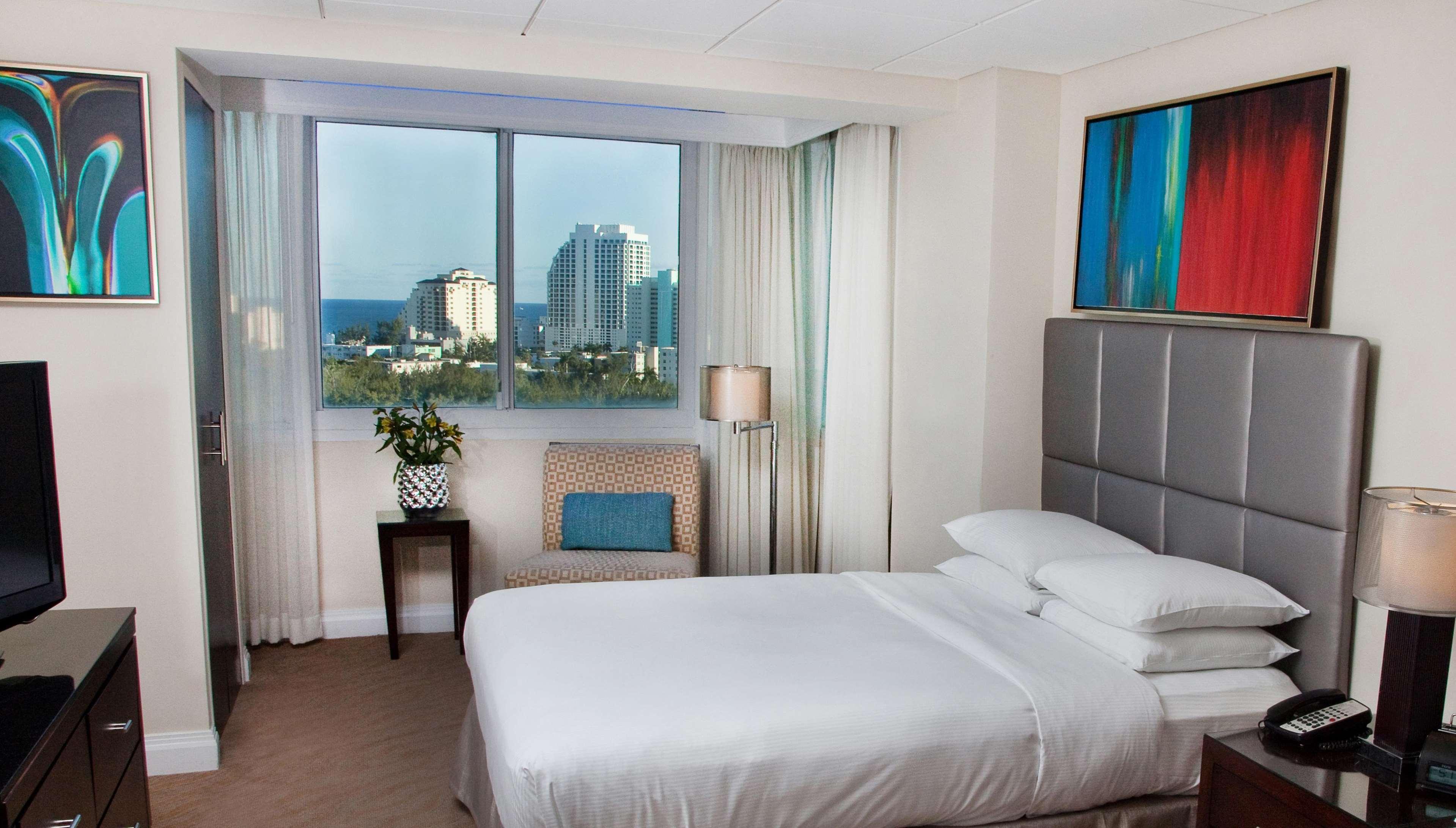 Gallery One - A Doubletree Suites By Hilton Hotel Fort Lauderdale Kültér fotó