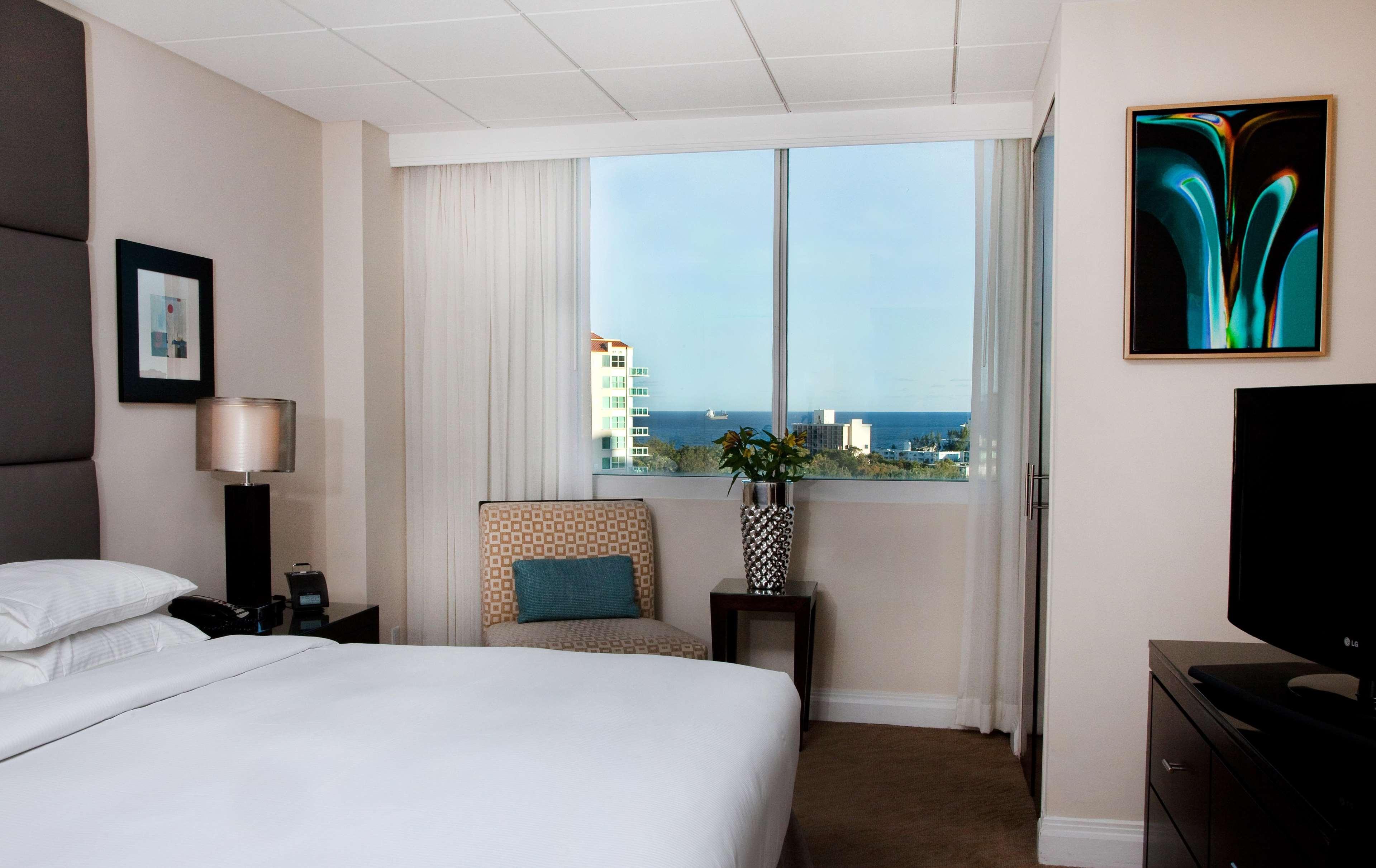 Gallery One - A Doubletree Suites By Hilton Hotel Fort Lauderdale Kültér fotó