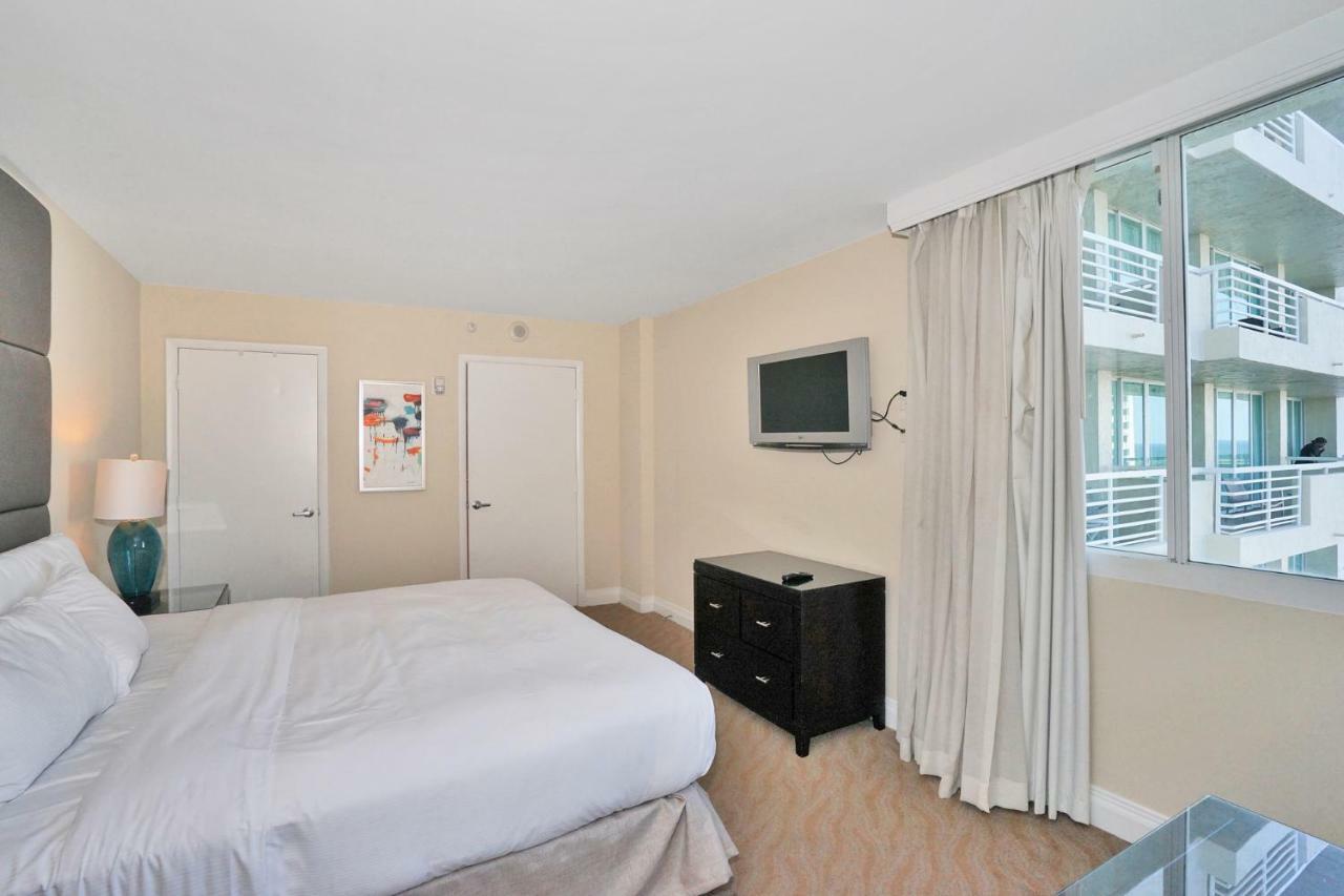 Gallery One - A Doubletree Suites By Hilton Hotel Fort Lauderdale Kültér fotó